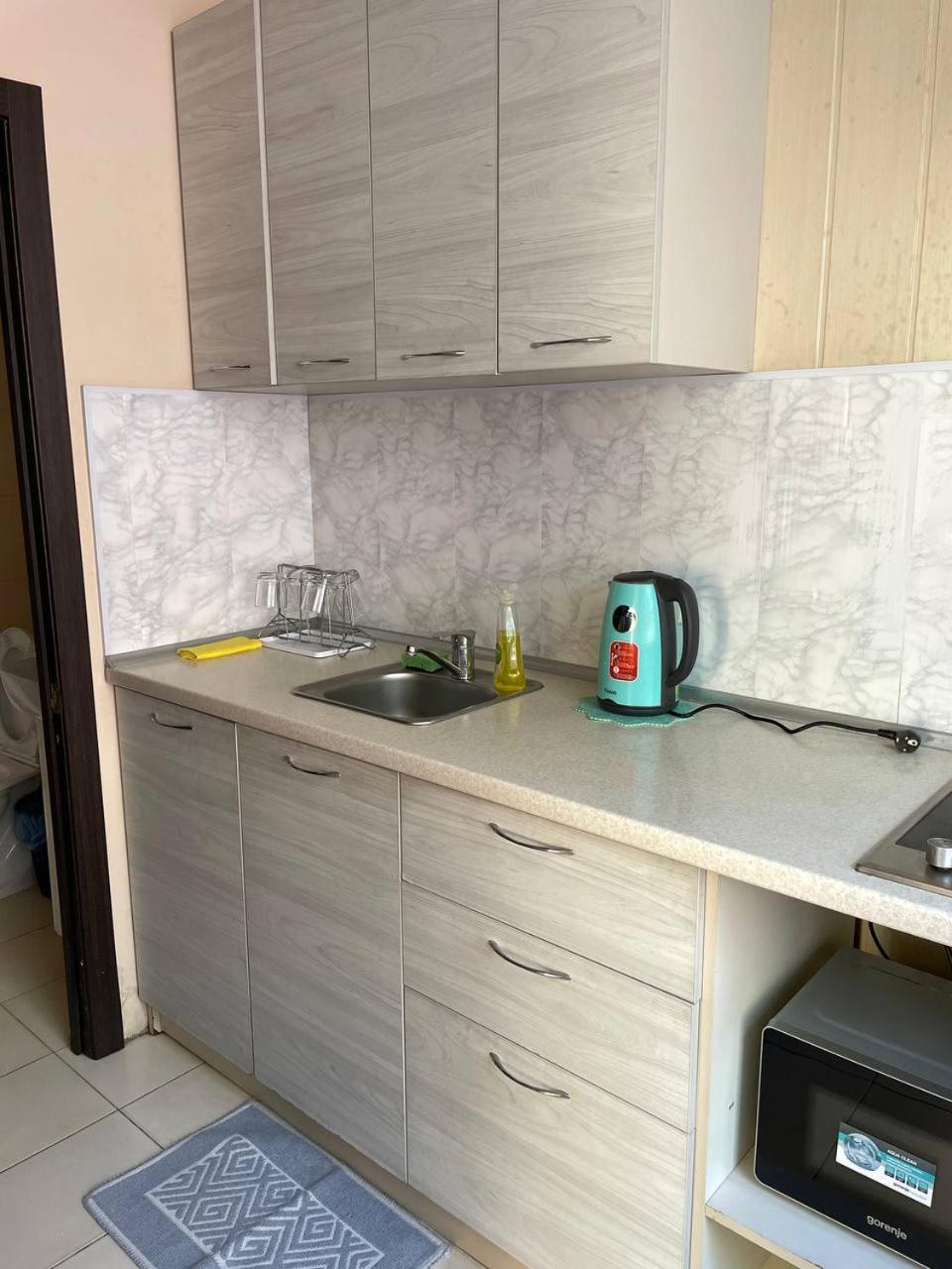 Apart 26 Odessa Luaran gambar
