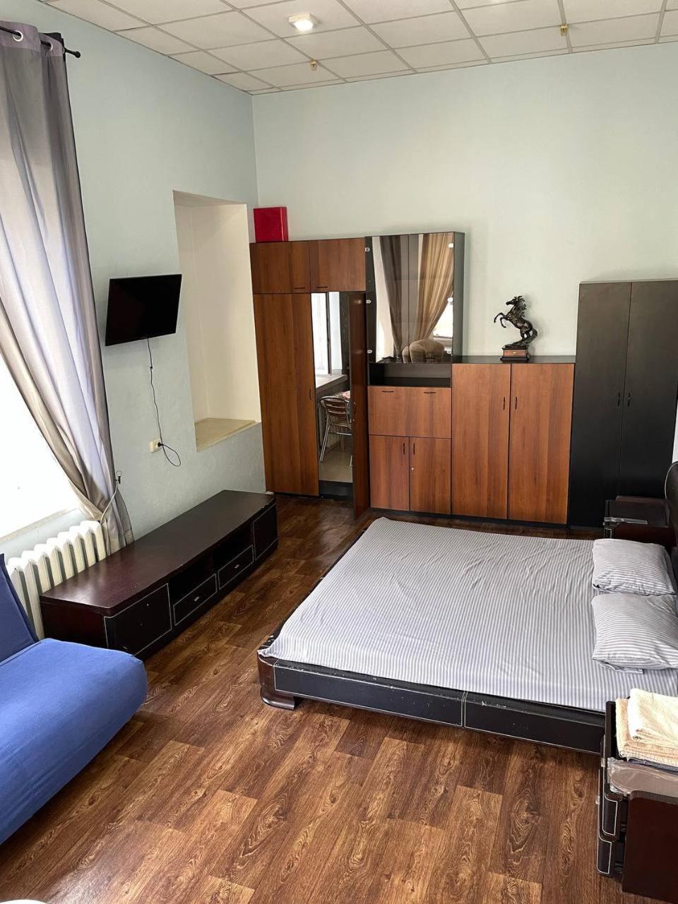 Apart 26 Odessa Luaran gambar
